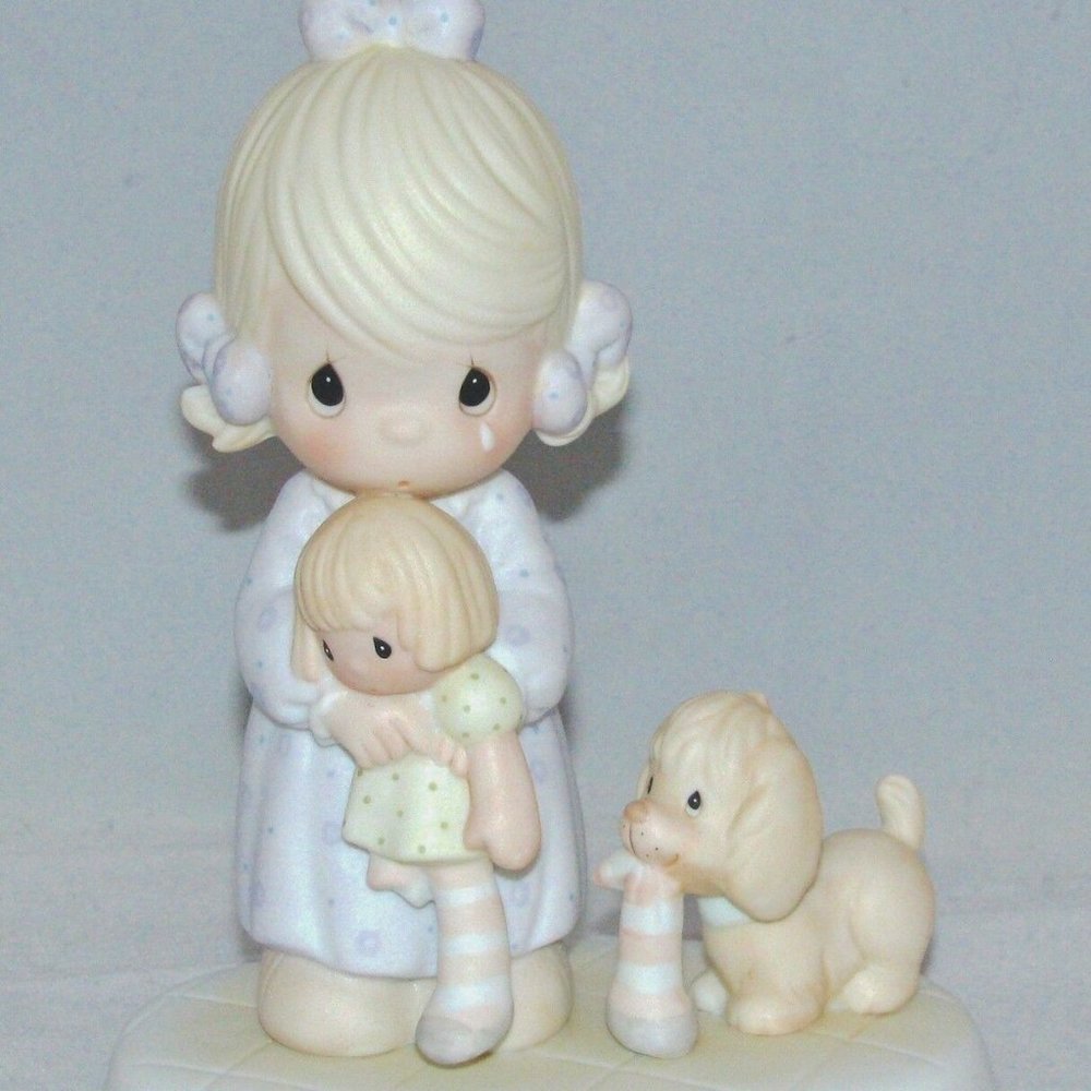 Precious Moments Something's Missing When You're Not Around Figurine #105643